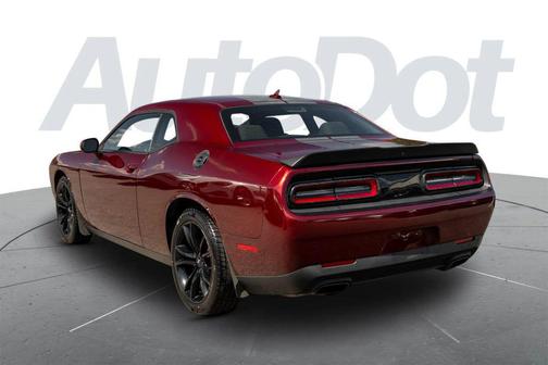 2017 Dodge Challenger SXT