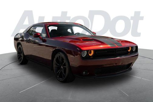 2017 Dodge Challenger SXT