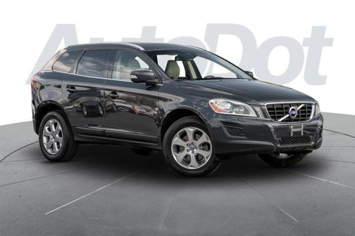 Caspian Blue Metallic 2013 Volvo XC60 3.2 Premier Plus