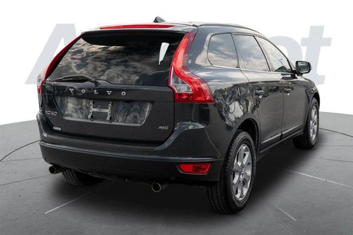 Caspian Blue Metallic 2013 Volvo XC60 3.2 Premier Plus