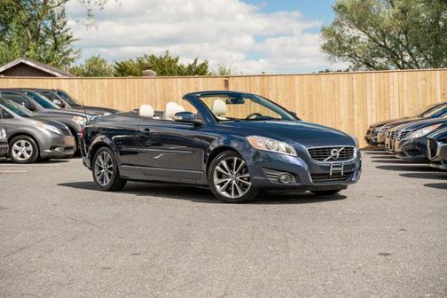 Caspian Blue Metallic 2012 Volvo C70 T5