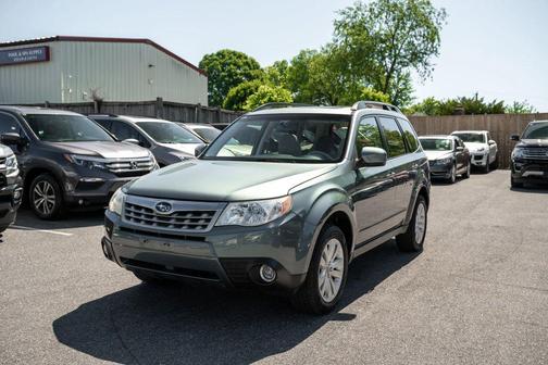 Sage Green Metallic 2011 Subaru Forester 2.5 X Limited