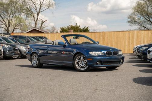 2005 BMW 330 330Ci Convertible 2D