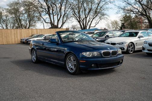 2005 BMW 330 330Ci Convertible 2D