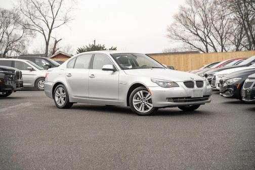 2010 BMW 528 xDrive