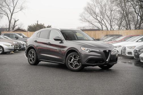 2019 Alfa Romeo Stelvio Ti Sport