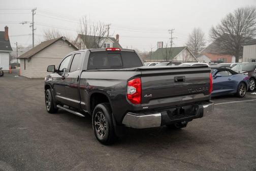 2016 Toyota Tundra SR5