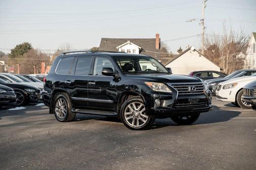 2013 Lexus LX 570 Base