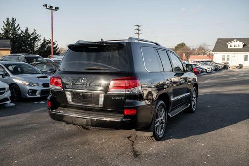 2013 Lexus LX 570 Base