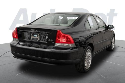 2002 Volvo S60 T5
