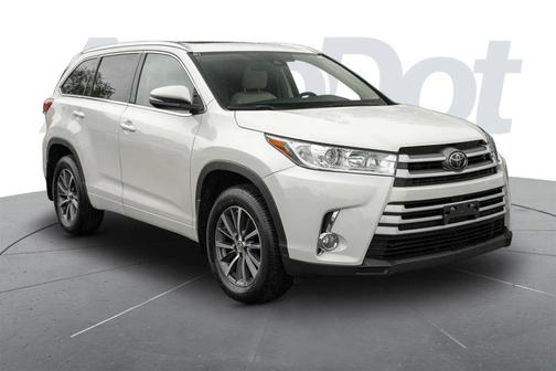 Blizzard Pearl 2018 Toyota Highlander XLE