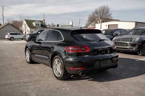 2015 Porsche Macan S