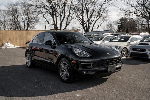 2015 Porsche Macan S