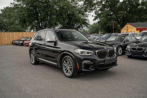 Black 2018 BMW X3 M40i
