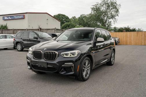 Black 2018 BMW X3 M40i