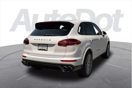 2018 Porsche Cayenne E-Hybrid S