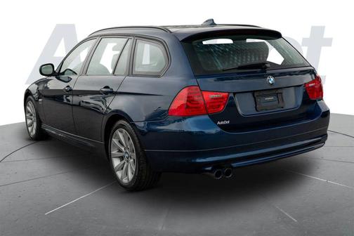 Blue 2011 BMW 328 xDrive
