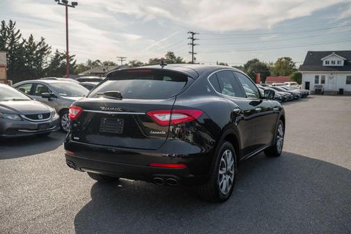 2018 Maserati Levante Base