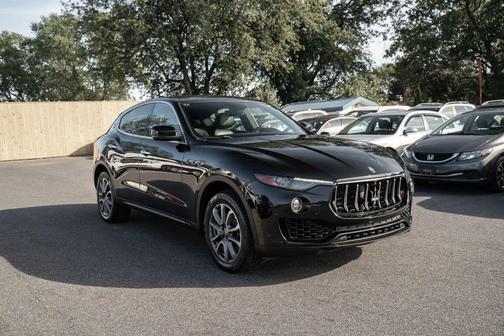 2018 Maserati Levante Base