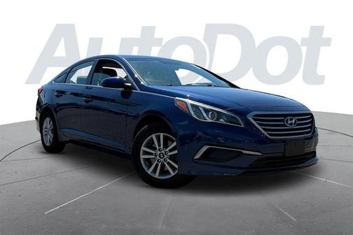 2017 Hyundai SONATA SE