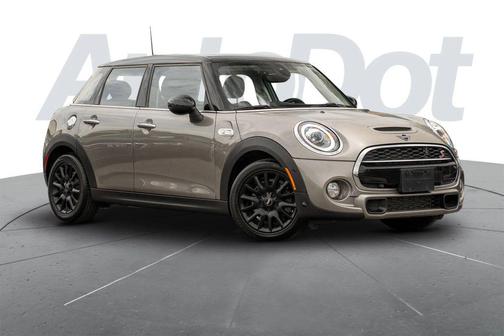 Silver 2019 MINI Hardtop Cooper S