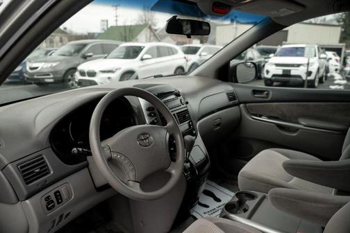 2007 Toyota Sienna LE