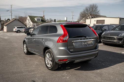 2017 Volvo XC60 T5 Inscription