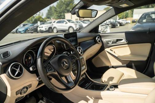 2018 Mercedes-Benz CLA 250 Base