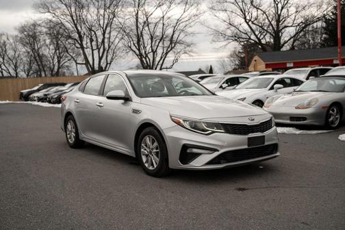 2019 Kia Optima LX