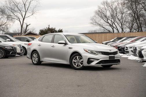 2019 Kia Optima LX