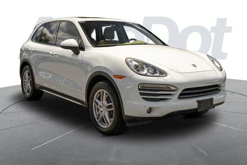 White 2013 Porsche Cayenne Cayenne