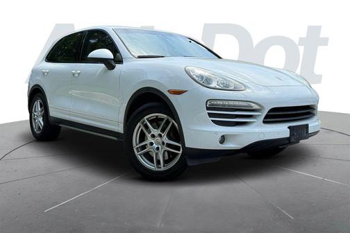 White 2013 Porsche Cayenne Cayenne