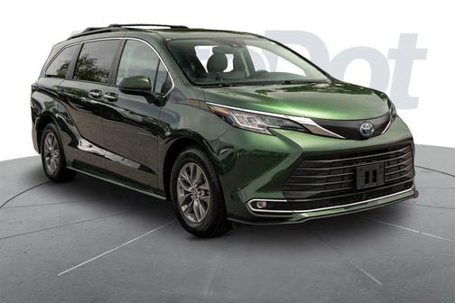 Cypress 2022 Toyota Sienna XLE