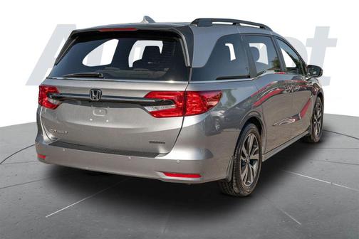 Lunar Silver Metallic 2023 Honda Odyssey Touring