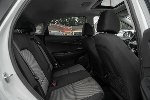 Chalk White 2021 Hyundai KONA SEL Plus