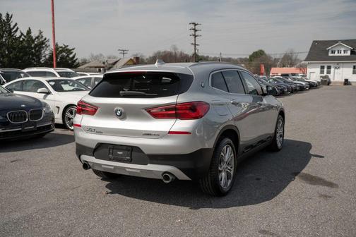 Glacier Silver Metallic 2018 BMW X2 xDrive28i