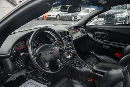 2001 Chevrolet Corvette Base