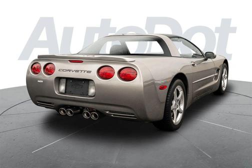 2001 Chevrolet Corvette Base