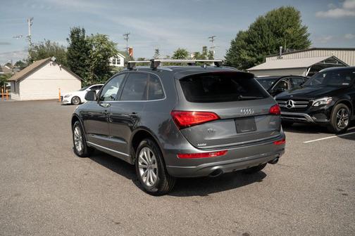 Gray 2015 Audi Q5 2.0T Premium Plus
