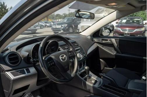 2010 Mazda Mazda3 i Touring