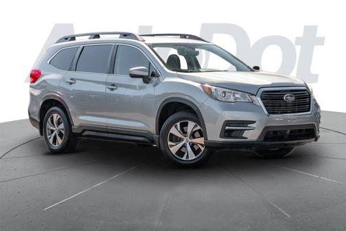 Ice Silver Metallic 2019 Subaru Ascent Premium 8-Passenger