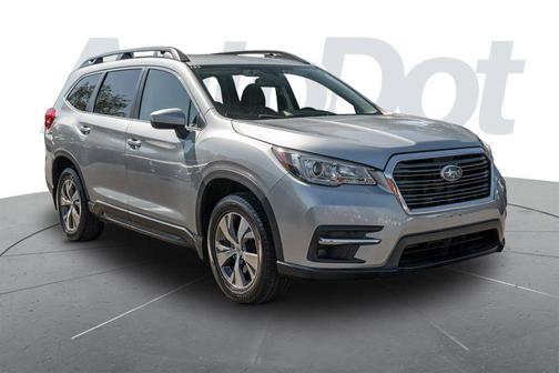Ice Silver Metallic 2019 Subaru Ascent Premium 8-Passenger