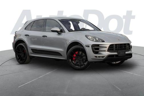 2015 Porsche Macan Turbo