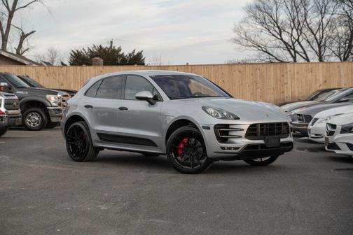 2015 Porsche Macan Turbo