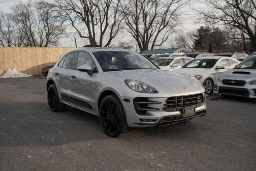 2015 Porsche Macan Turbo