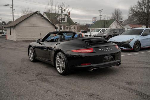 2015 Porsche 911 Carrera