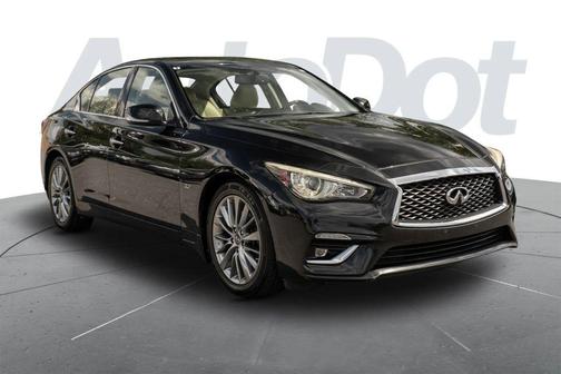 Black 2018 INFINITI Q50 3.0t LUXE