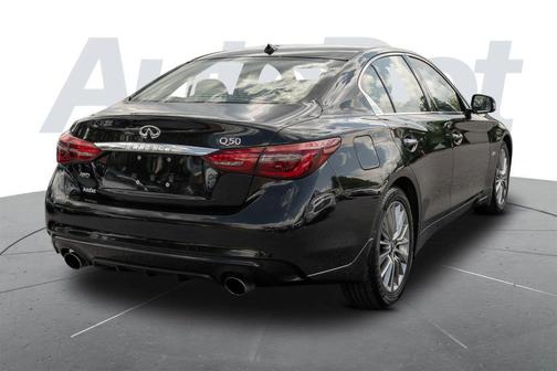 Black 2018 INFINITI Q50 3.0t LUXE