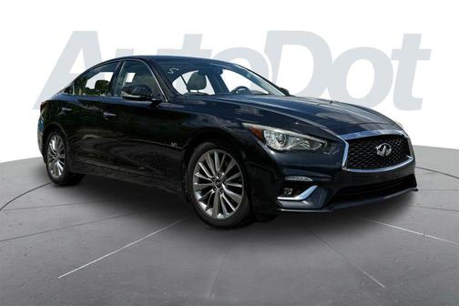 Black 2018 INFINITI Q50 3.0t LUXE