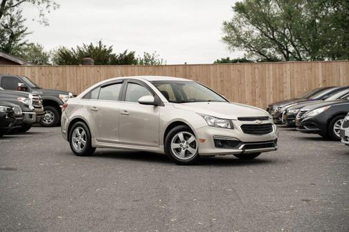 Champagne Silver Metallic 2015 Chevrolet Cruze 1LT
